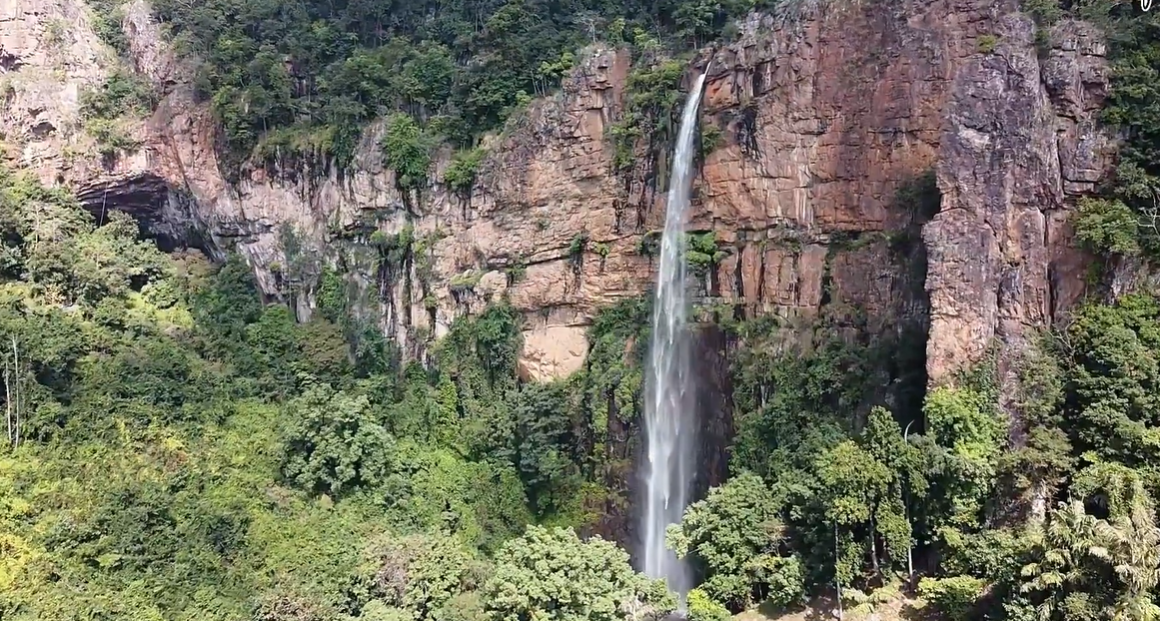 Khandadhar Waterfalls | खंडाधार जलप्रपात - सुंदरगढ़ यात्रा गाइड